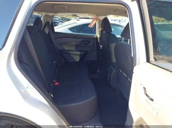 5N1BT3AB6RC734618 2024 NISSAN ROGUE - Image 8