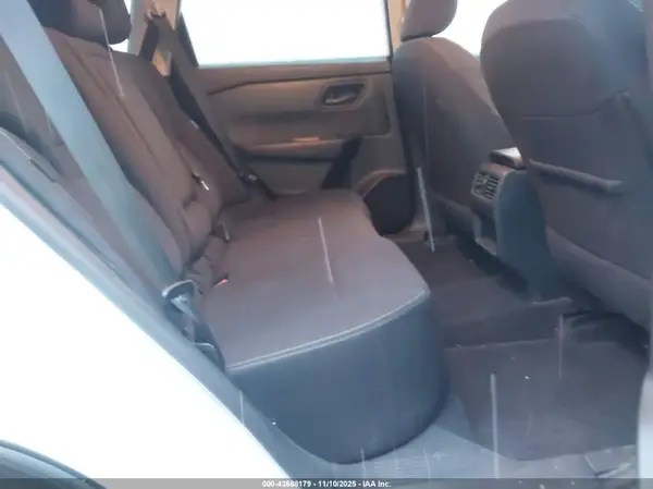 5N1BT3AB6RC757347 2024 NISSAN ROGUE - Image 8