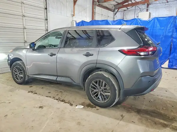 5N1BT3AB7NC715988 2022 NISSAN ROGUE - Image 2
