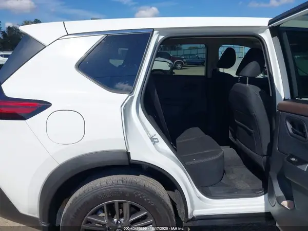 5N1BT3AB7PC934548 2023 NISSAN ROGUE - Image 8