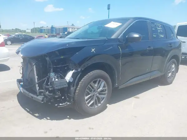5N1BT3AB7PC949356 2023 NISSAN ROGUE - Image 2
