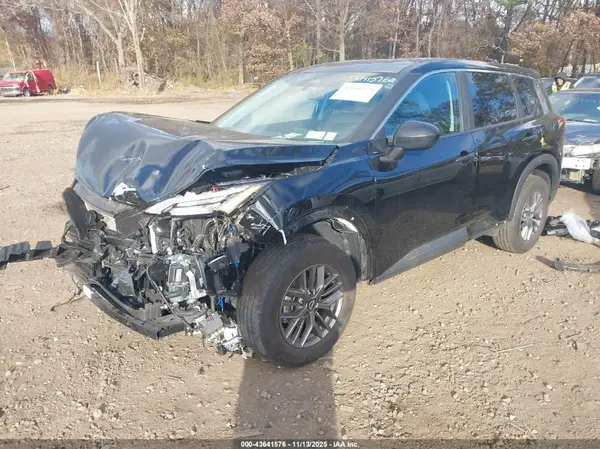 5N1BT3AB7RC670072 2024 NISSAN ROGUE - Image 2