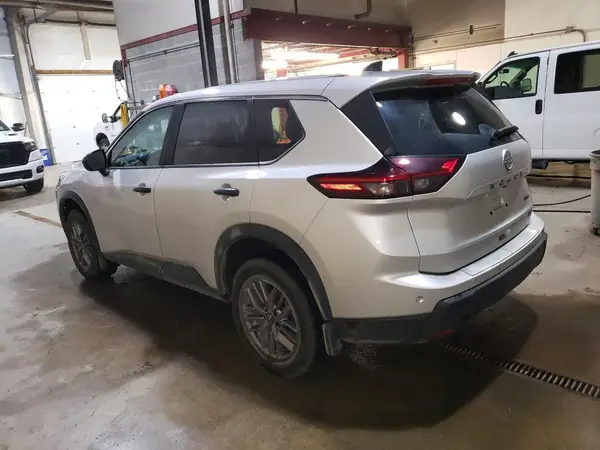 5N1BT3AB7RC688216 2024 NISSAN ROGUE - Image 2