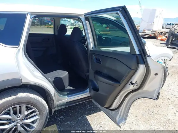 5N1BT3AB7RC719738 2024 NISSAN ROGUE - Image 8
