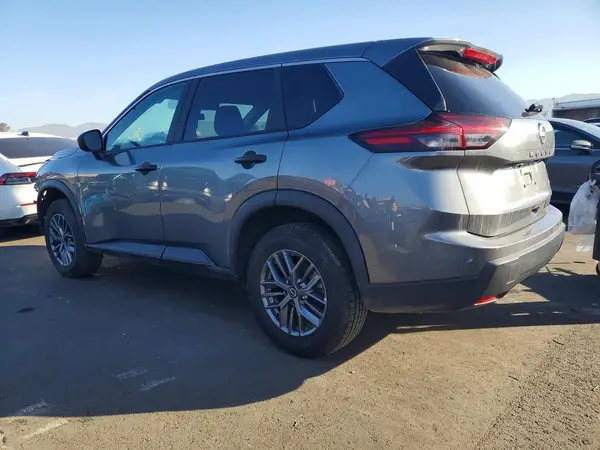 5N1BT3AB7RC722879 2024 NISSAN ROGUE - Image 2