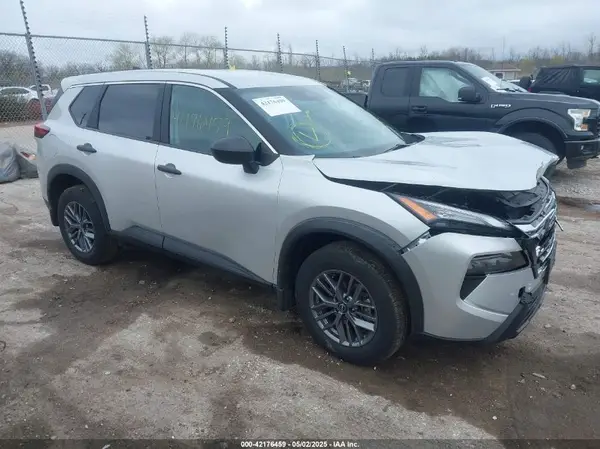 5N1BT3AB7RC726284 2024 NISSAN ROGUE - Image 1