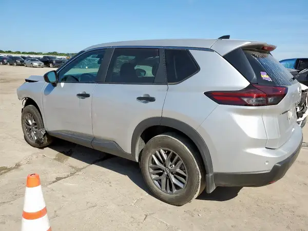 5N1BT3AB7RC730626 2024 NISSAN ROGUE - Image 2