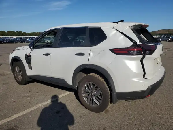 5N1BT3AB7RC746230 2024 NISSAN ROGUE - Image 2