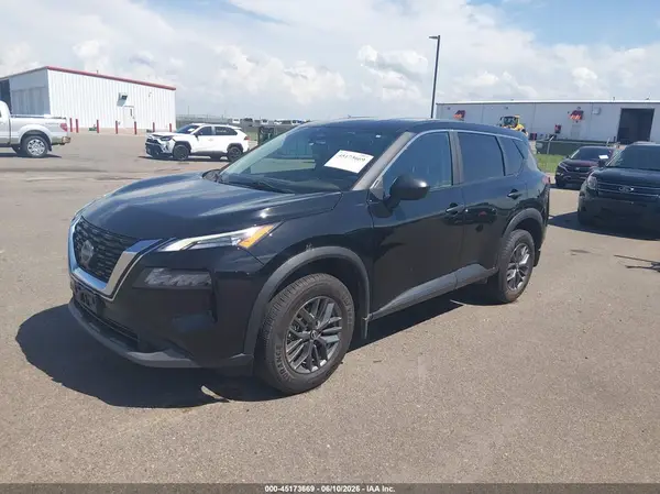 5N1BT3AB8PC753927 2023 NISSAN ROGUE - Image 2