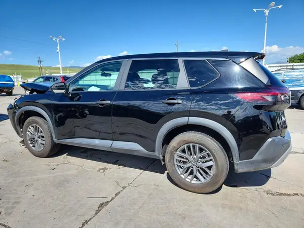5N1BT3AB8PC786989 2023 NISSAN ROGUE - Image 2