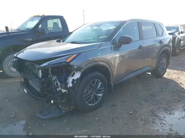 5N1BT3AB8PC812734 2023 NISSAN ROGUE - Image 2