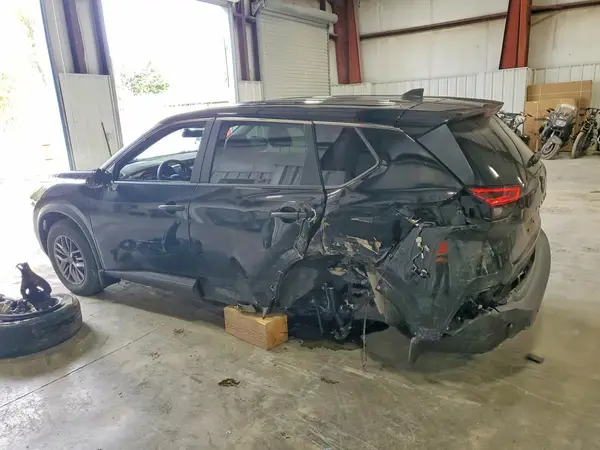 5N1BT3AB8PC924076 2023 NISSAN ROGUE - Image 2