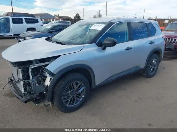 5N1BT3AB8RC680139 2024 NISSAN ROGUE - Image 2