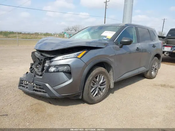 5N1BT3AB8RC688760 2024 NISSAN ROGUE - Image 2