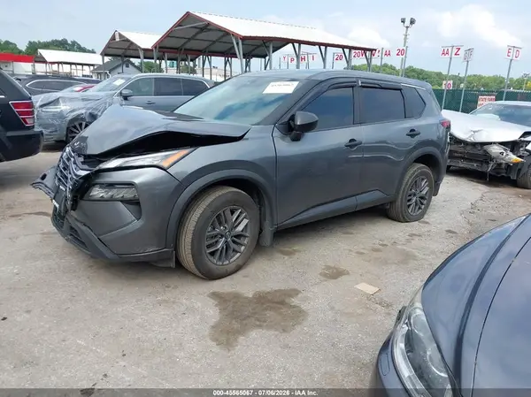 5N1BT3AB8RC727458 2024 NISSAN ROGUE - Image 2
