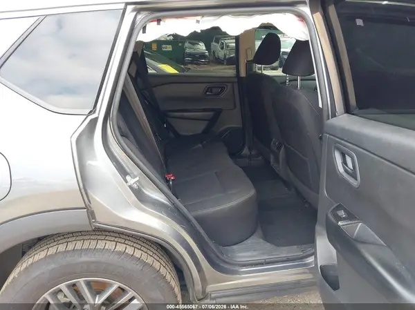 5N1BT3AB8RC727458 2024 NISSAN ROGUE - Image 8