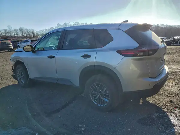 5N1BT3AB8RC729596 2024 NISSAN ROGUE - Image 2