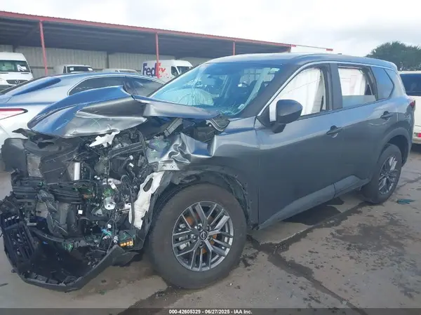 5N1BT3AB8RC750772 2024 NISSAN ROGUE - Image 2