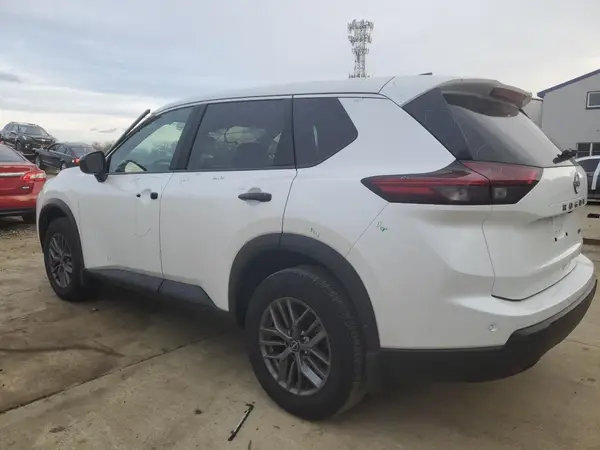5N1BT3AB8RC752358 2024 NISSAN ROGUE - Image 2