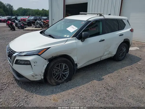 5N1BT3AB9NC710324 2022 NISSAN ROGUE - Image 2