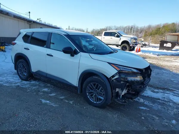 5N1BT3AB9PC815223 2023 NISSAN ROGUE - Image 1