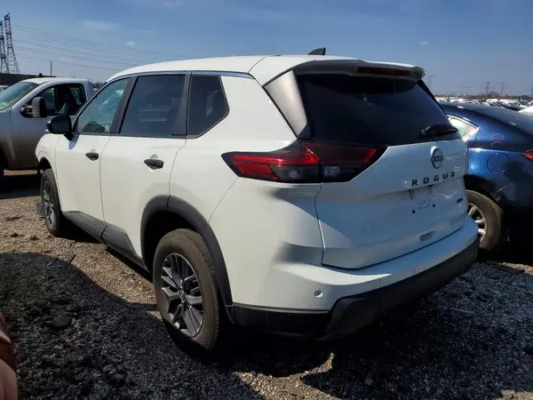 5N1BT3AB9RC678786 2024 NISSAN ROGUE - Image 2