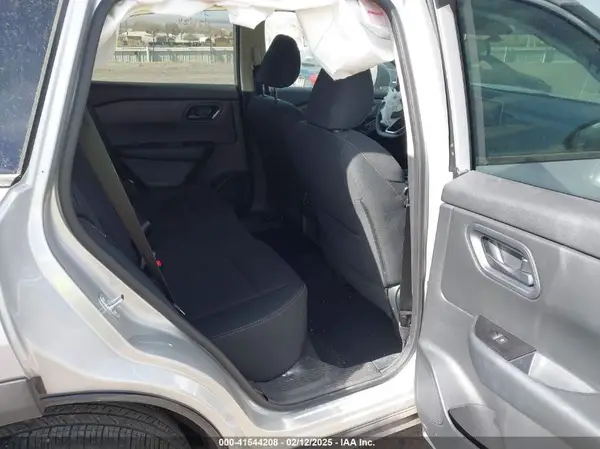 5N1BT3AB9RC685320 2024 NISSAN ROGUE - Image 8