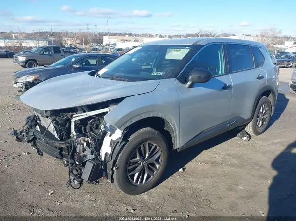 5N1BT3AB9RC688573 2024 NISSAN ROGUE - Image 2