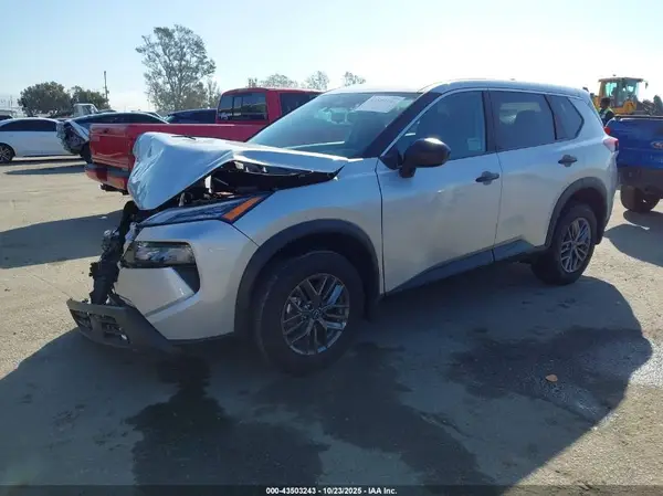 5N1BT3AB9RC700060 2024 NISSAN ROGUE - Image 2
