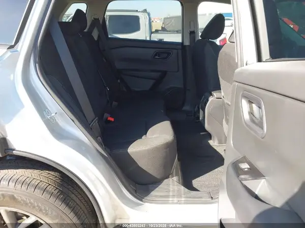 5N1BT3AB9RC700060 2024 NISSAN ROGUE - Image 8