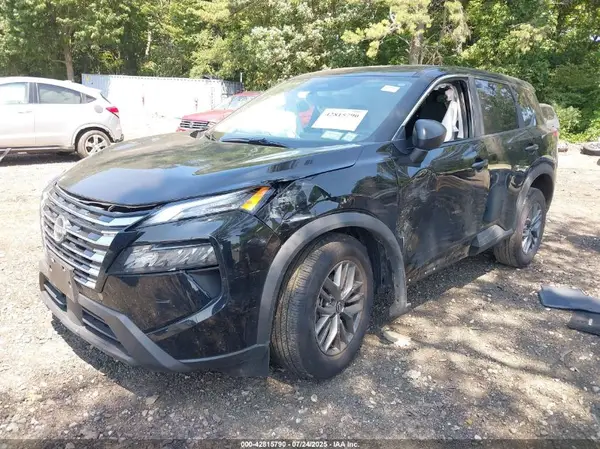 5N1BT3AB9SC787402 2025 NISSAN ROGUE - Image 2