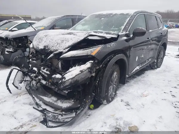 5N1BT3ABXNC705780 2022 NISSAN ROGUE - Image 2