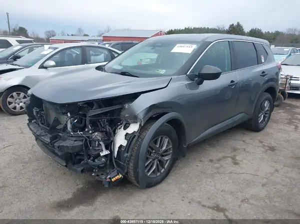 5N1BT3ABXPC687512 2023 NISSAN ROGUE - Image 2