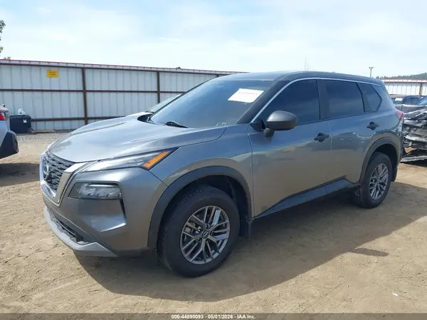 5N1BT3ABXPC815814 2023 NISSAN ROGUE - Image 2