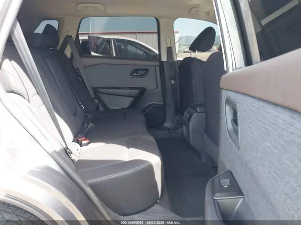 5N1BT3ABXPC815814 2023 NISSAN ROGUE - Image 8