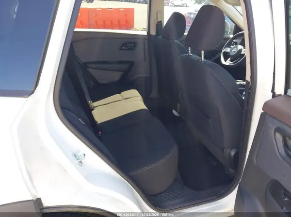 5N1BT3ABXPC825033 2023 NISSAN ROGUE - Image 8