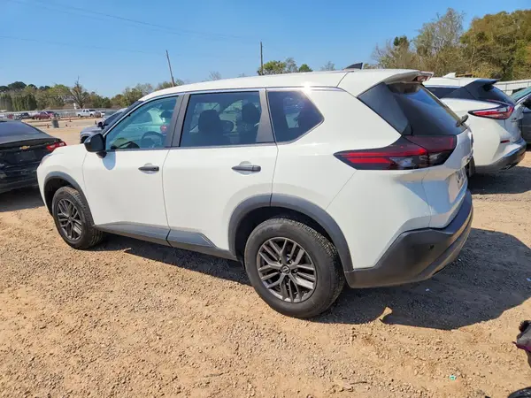 5N1BT3ABXPC889475 2023 NISSAN ROGUE - Image 2