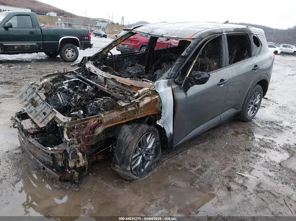 5N1BT3ABXPC901818 2023 NISSAN ROGUE - Image 2