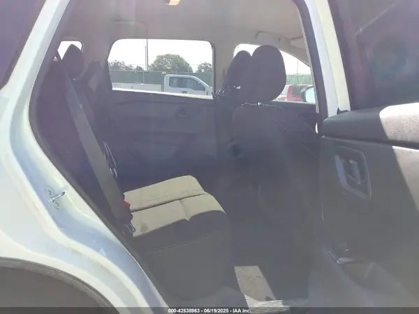 5N1BT3ABXRC676870 2024 NISSAN ROGUE - Image 8