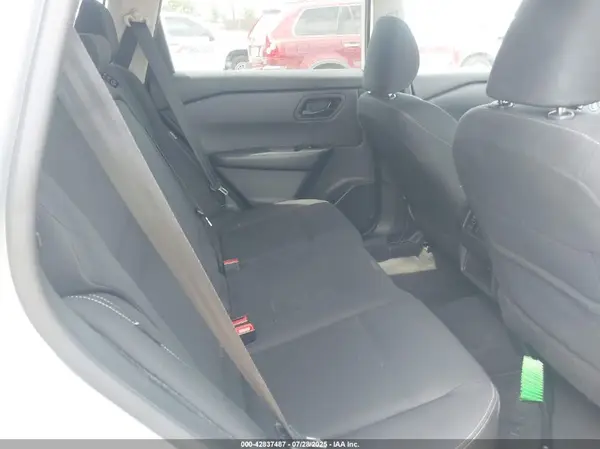 5N1BT3ABXRC679817 2024 NISSAN ROGUE - Image 8