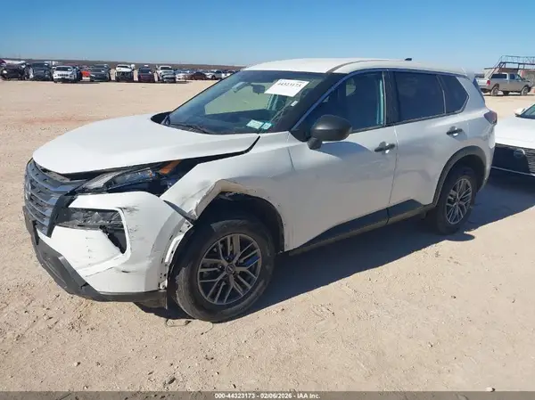 5N1BT3ABXRC685780 2024 NISSAN ROGUE - Image 2