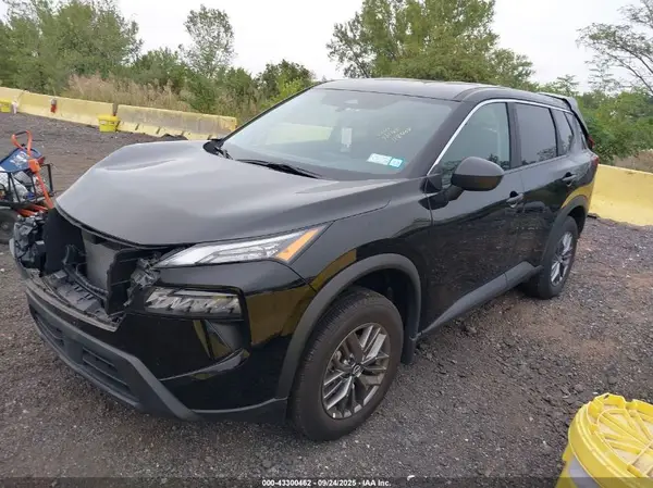 5N1BT3ABXRC689232 2024 NISSAN ROGUE - Image 2