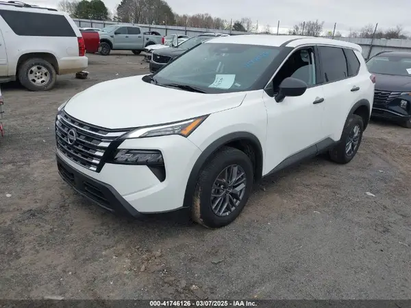 5N1BT3ABXRC698674 2024 NISSAN ROGUE - Image 2