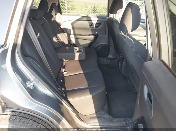 5N1BT3ABXRC709897 2024 NISSAN ROGUE - Image 8