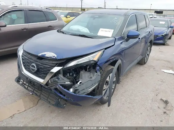 5N1BT3BA0NC707849 2022 NISSAN ROGUE - Image 2