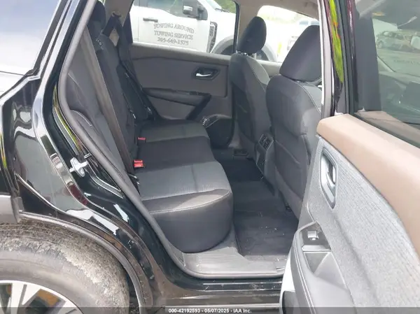 5N1BT3BA0NC727566 2022 NISSAN ROGUE - Image 8