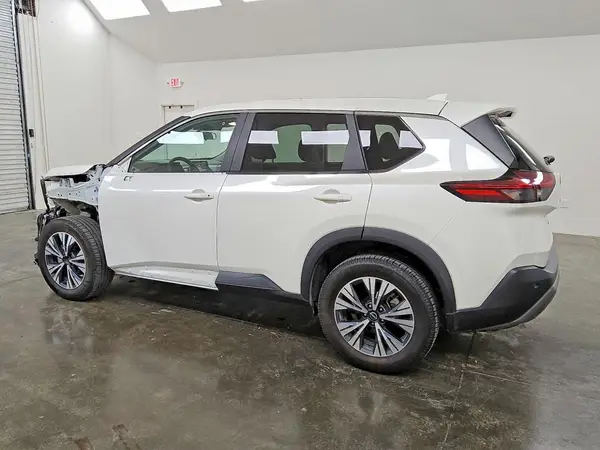 5N1BT3BA0NC733934 2022 NISSAN ROGUE - Image 2