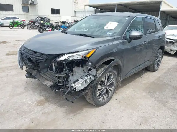 5N1BT3BA0PC692921 2023 NISSAN ROGUE - Image 2