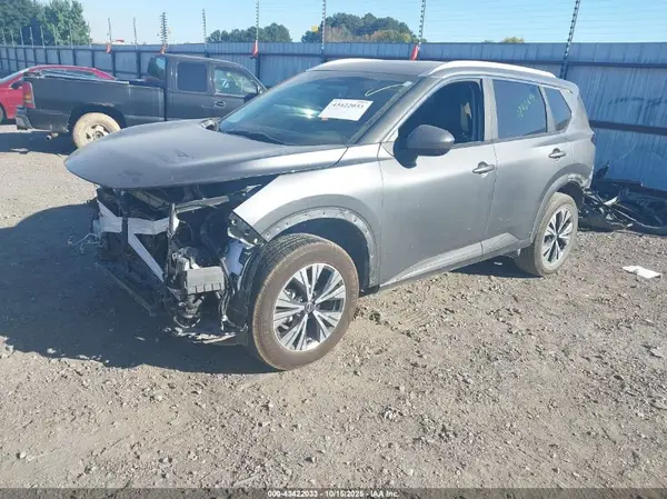 5N1BT3BA0PC824799 2023 NISSAN ROGUE - Image 2