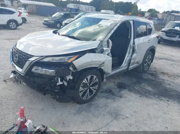 5N1BT3BA0PC846589 2023 NISSAN ROGUE - Image 2